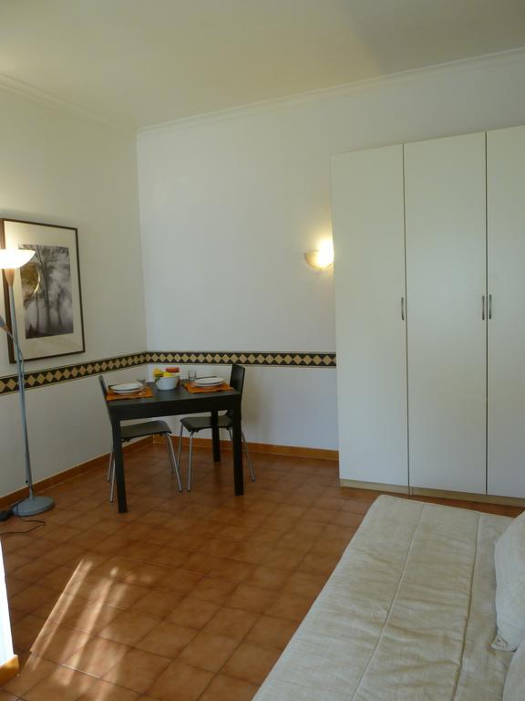 Belsito Aparthotel 3*